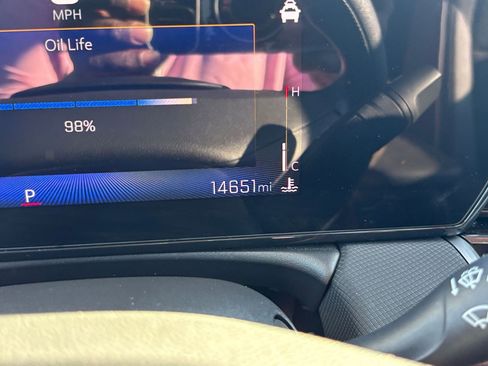 Used 2025 Chevrolet TrailBlazer LT image 38