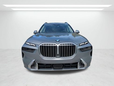 New 2026 BMW X7 xDrive40i w/ Premium Package AWD/4WD image 9