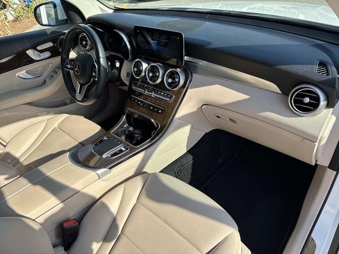 Used 2020 Mercedes-Benz GLC 300 4MATIC image 13
