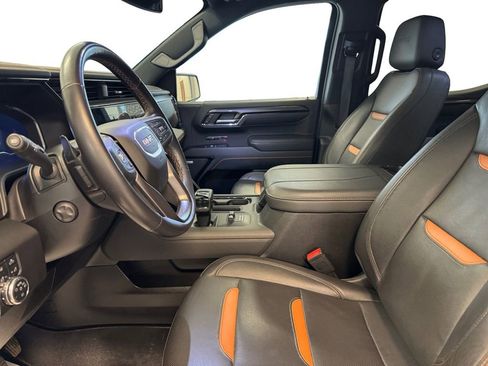 Used 2023 GMC Sierra 1500 AT4 AWD/4WD image 10