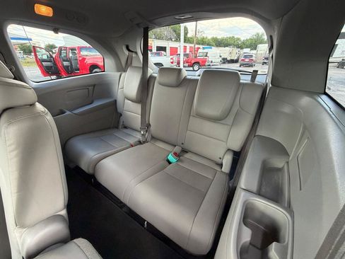 Used 2015 Honda Odyssey EX-L image 13