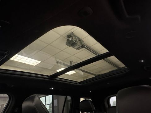 Used 2023 Jeep Grand Cherokee L Overland AWD/4WD image 23