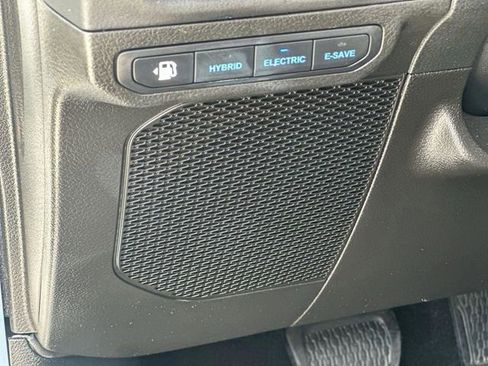 Used 2024 Jeep Wrangler Unlimited Rubicon 4xe image 24