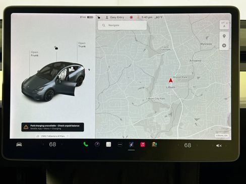 Used 2022 Tesla Model Y Long Range image 13