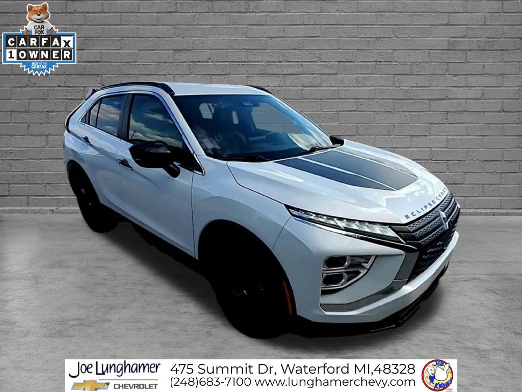Used 2025 Mitsubishi Eclipse Cross AWD image 2