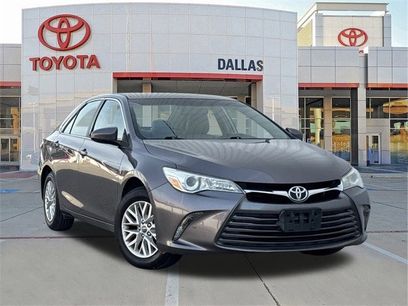Used 2016 Toyota Camry LE