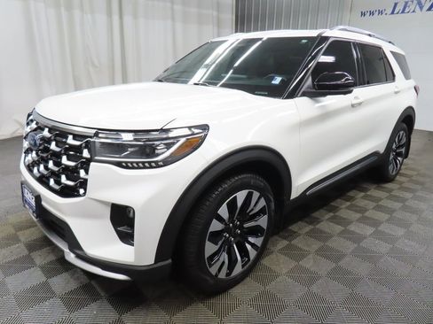 Used 2025 Ford Explorer Platinum w/ LUX Leather Package AWD/4WD image 7