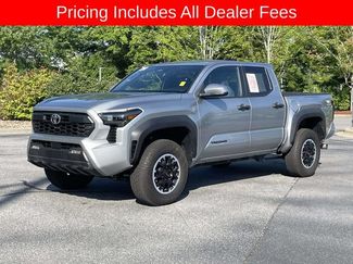 Used 2024 Toyota Tacoma TRD Off-Road AWD/4WD video 1