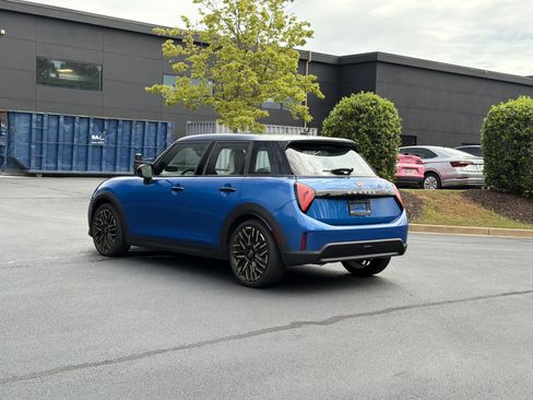 Used 2025 MINI Cooper S FWD image 15