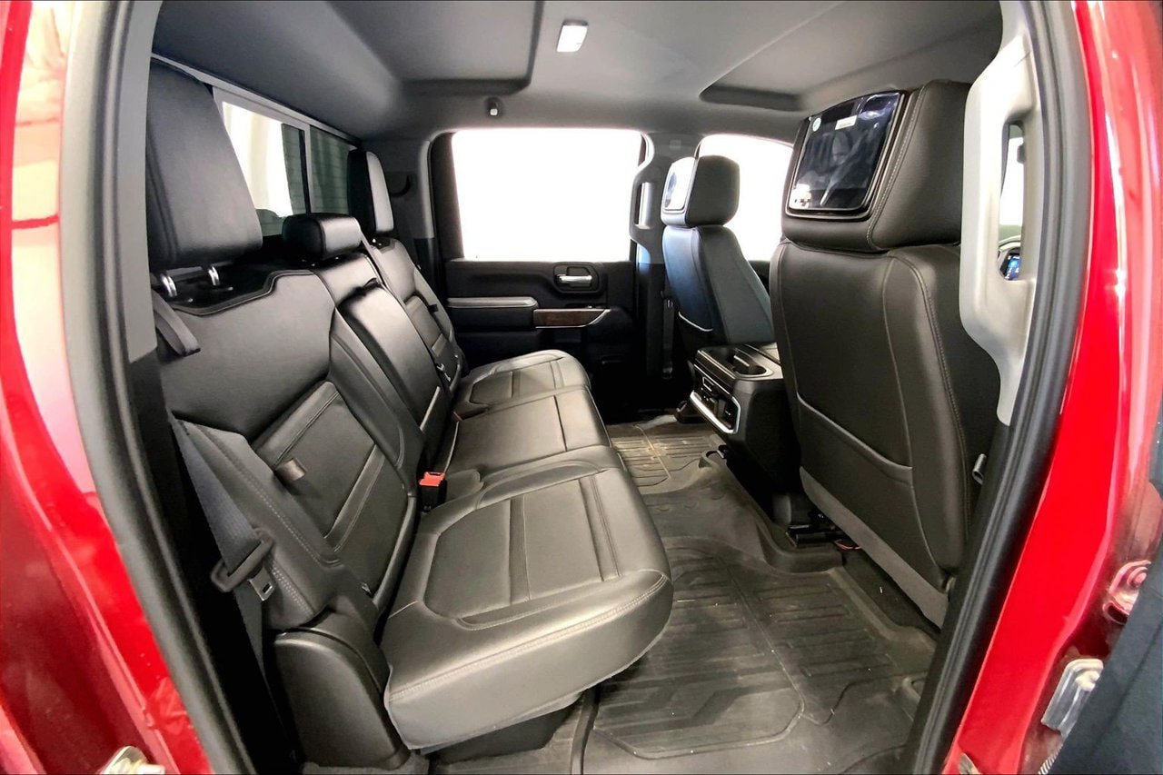 Used 2020 GMC Sierra 3500 Denali w/ Technology Package AWD/4WD image 25