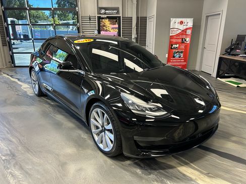 Used 2018 Tesla Model 3 Long Range AWD/4WD image 1