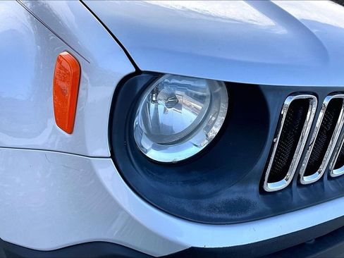 Used 2016 Jeep Renegade Sport w/ Power & Air Group image 26