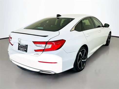 Used 2021 Honda Accord Sport image 7