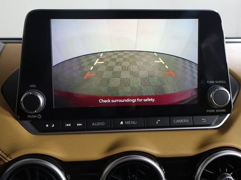 Used 2021 Nissan Sentra SV w/ SV Premium Package image 39