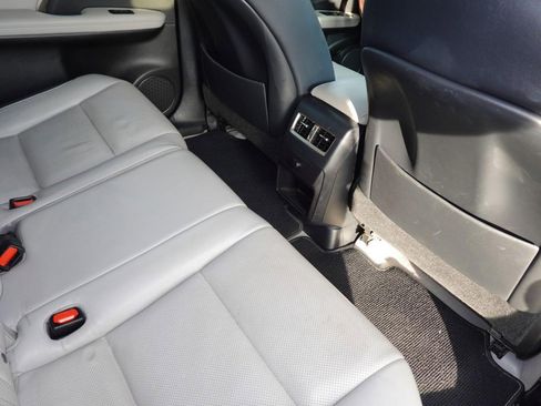 Used 2017 Lexus RX 350 2WD image 25