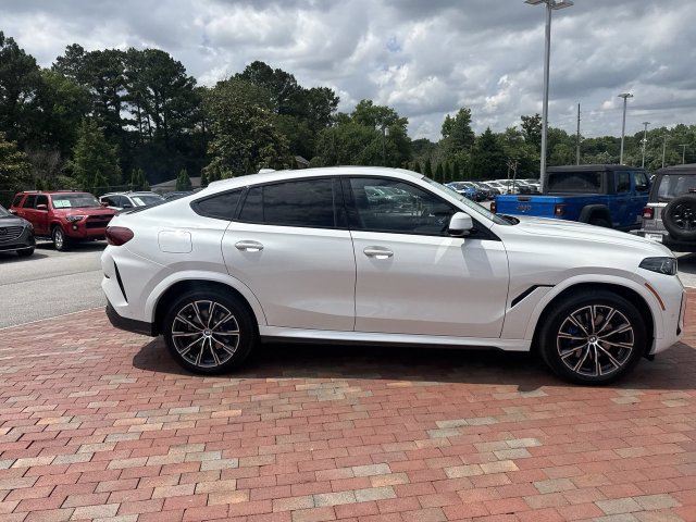 Used 2026 BMW X6 xDrive40i AWD/4WD image 37