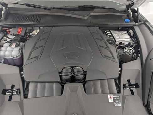 New 2026 Porsche Cayenne GTS image 26