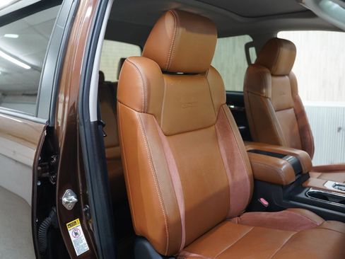 Used 2015 Toyota Tundra 1794 Edition image 29