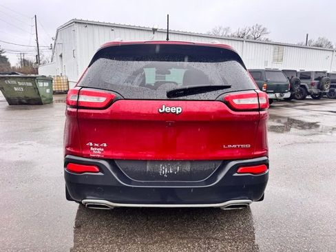 Used 2016 Jeep Cherokee Limited image 4