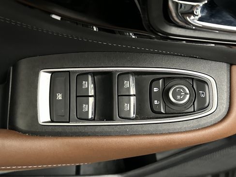 Used 2024 Subaru Outback Touring AWD/4WD image 20