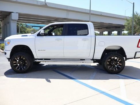 Used 2022 RAM 1500 Big Horn AWD/4WD image 4