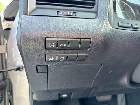 Used 2022 Lexus RX 350 AWD w/ Premium Package image 19