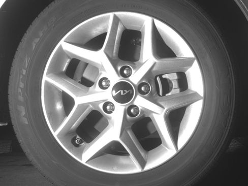 Used 2025 Kia Soul LX w/ LX Technology Package image 13