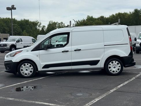 Used 2022 Ford Transit Connect XL FWD image 5
