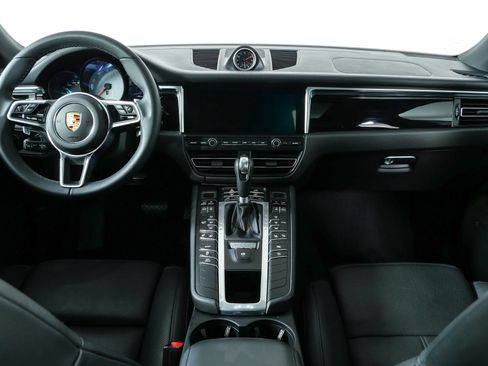 Certified 2021 Porsche Macan S AWD/4WD image 22