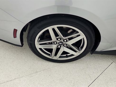 Used 2024 Ford Mustang GT Premium image 28