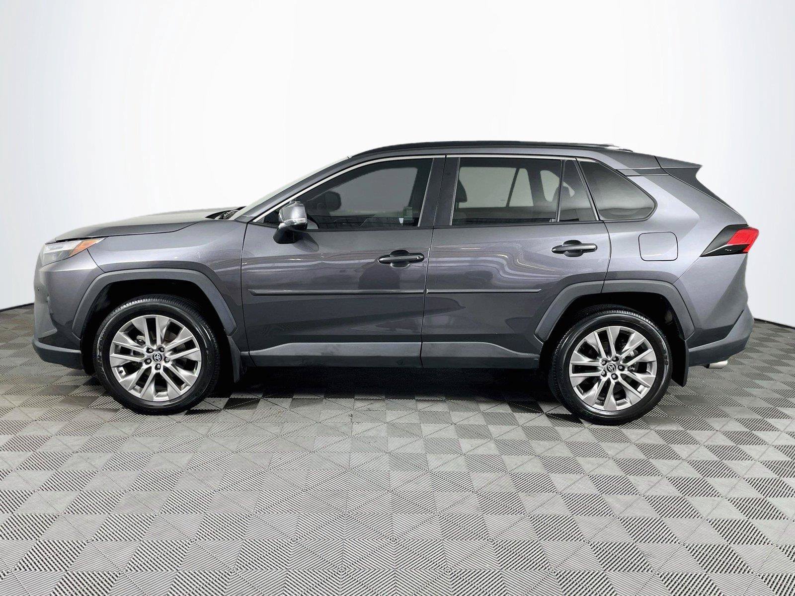 Used 2024 Toyota RAV4 XLE Premium w/ Weather Package AWD/4WD image 4