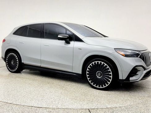 Used 2024 Mercedes-Benz EQE AMG 4MATIC SUV w/ AMG Dynamic Plus Package image 3