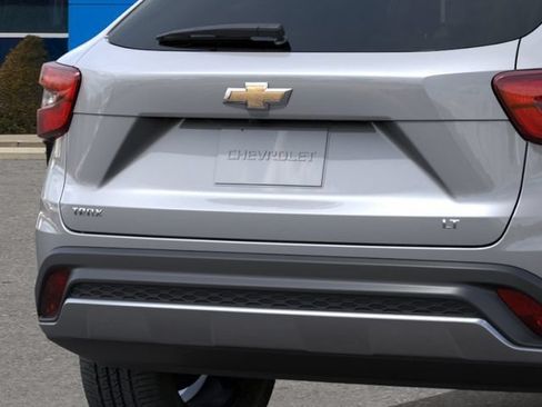 New 2026 Chevrolet Trax LT FWD image 14