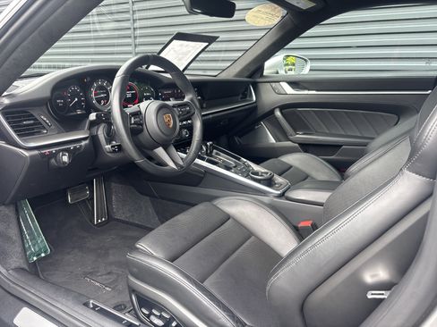 Used 2022 Porsche 911 Turbo AWD/4WD image 10