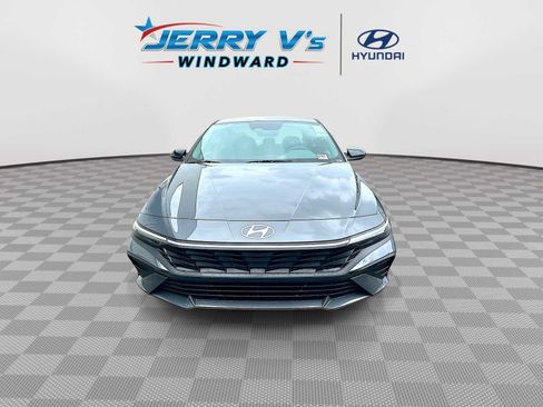 New 2026 Hyundai Elantra Sport image 3