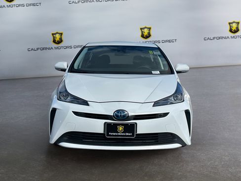 Used 2020 Toyota Prius LE image 8