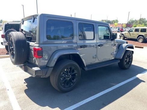 Used 2023 Jeep Wrangler Unlimited Sahara w/ Cold Weather Group image 13