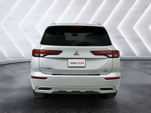 Used 2022 Mitsubishi Outlander SEL image 5