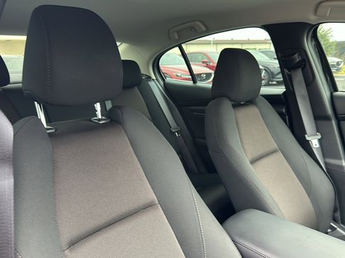 Used 2024 MAZDA MAZDA3 s image 23