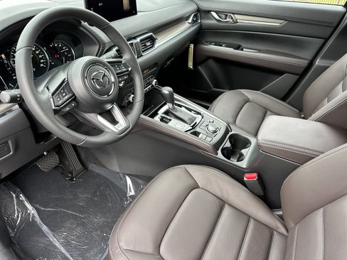 New 2025 MAZDA CX-5 Signature image 10
