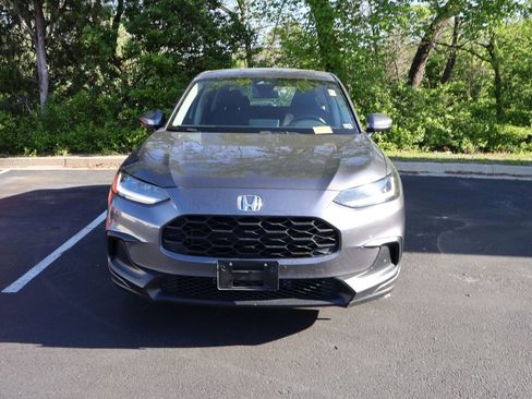 Used 2024 Honda HR-V LX image 2
