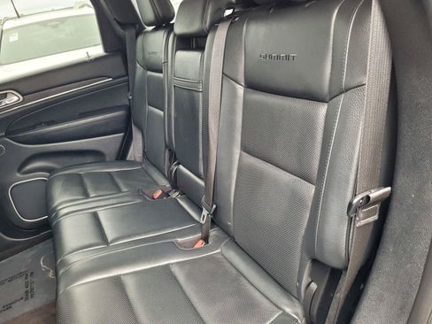 Used 2017 Jeep Grand Cherokee Summit AWD/4WD image 16
