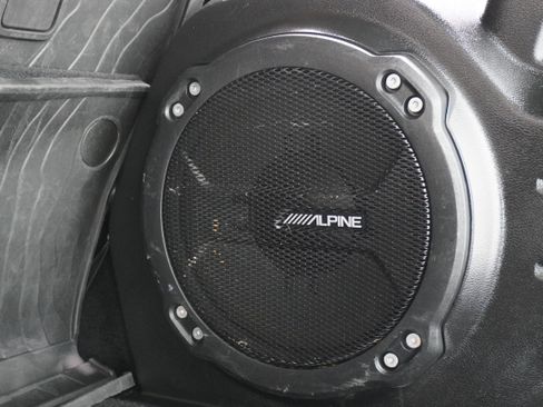 Used 2018 Jeep Wrangler Unlimited Sahara w/ LED Lighting Group image 28