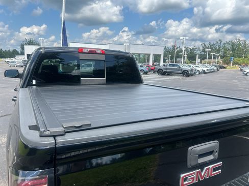 Used 2017 GMC Sierra 1500 SLT AWD/4WD image 11