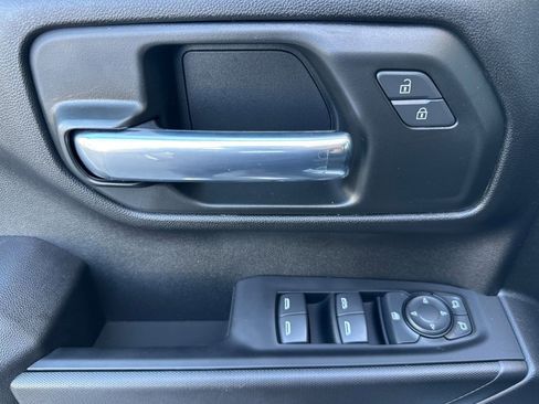 Certified 2025 Chevrolet Silverado 1500 Custom RWD image 11