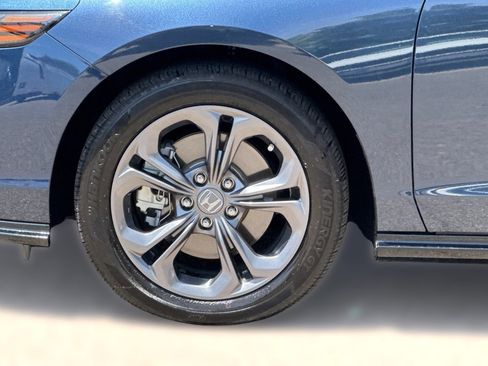 Certified 2025 Honda Accord EX-L image 11