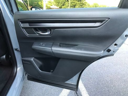 Certified 2025 Honda CR-V LX image 27