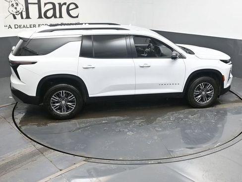 New 2026 Chevrolet Traverse LT w/ Driver Confidence Package image 18