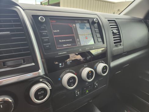 Used 2020 Toyota Sequoia TRD Pro image 23