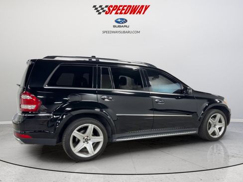 Used 2011 Mercedes-Benz GL 550 4MATIC image 5